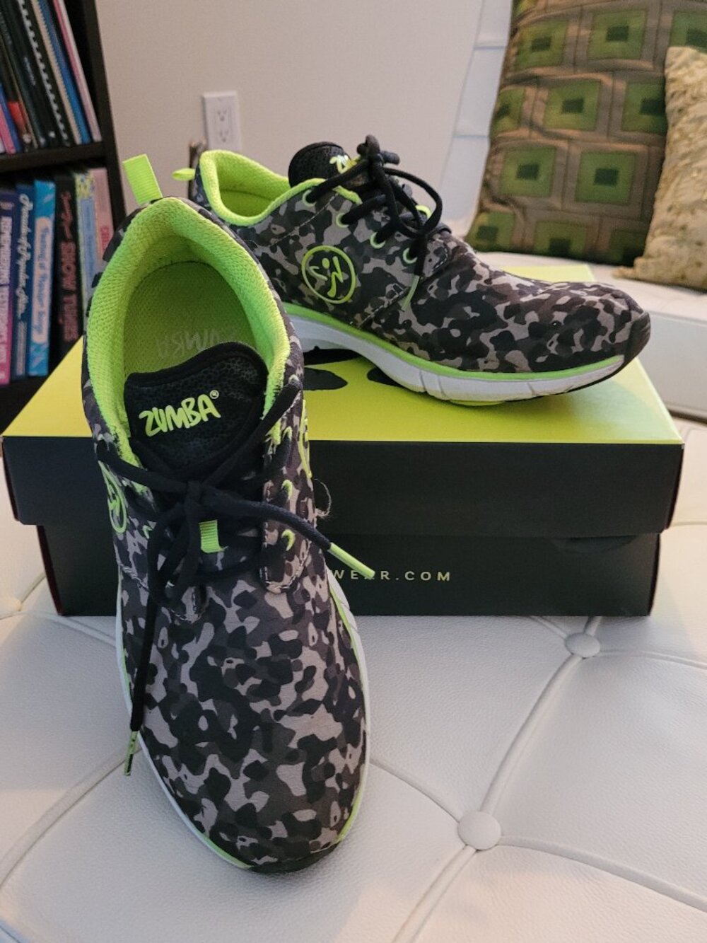 Zumba Fly Camo Dance Shoes US 9.5